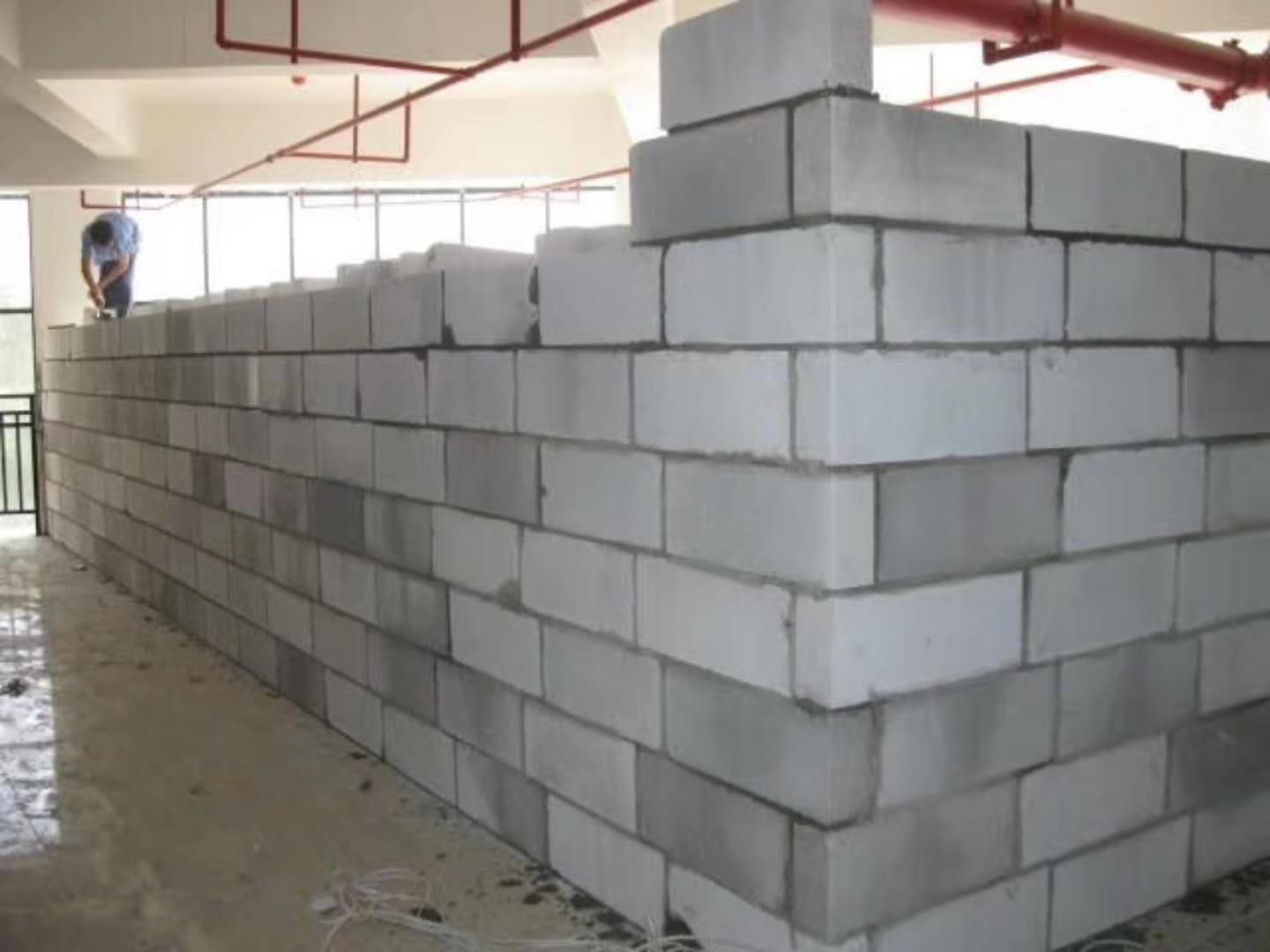 乔口蒸压加气混凝土砌块承重墙静力和抗震性能的研究